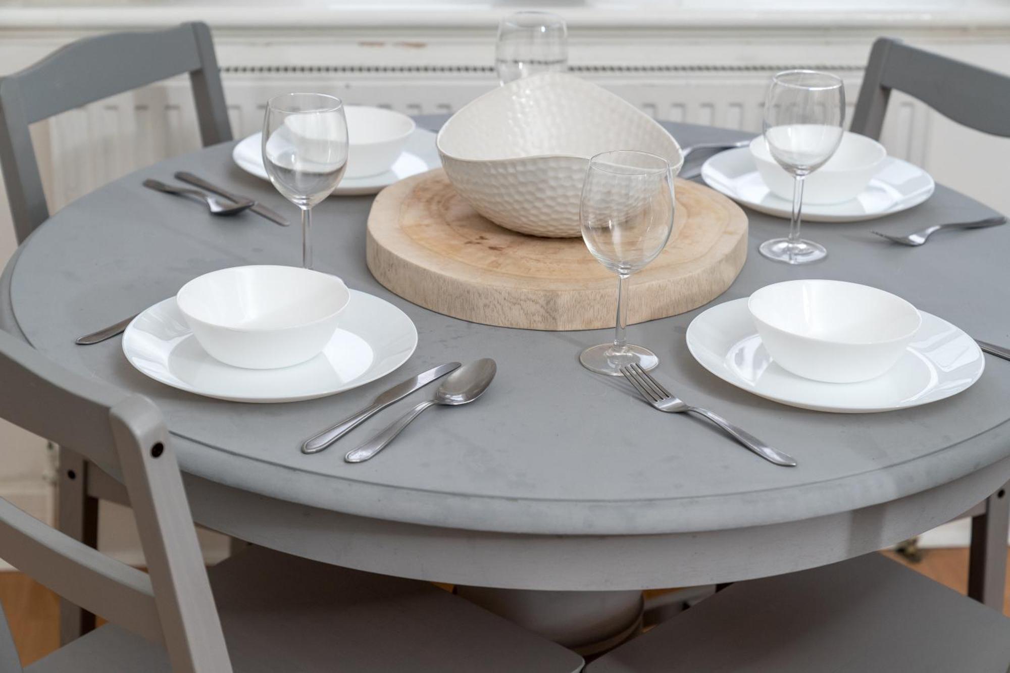 The Tooting Bec Hideaway - Prime Location Apartment London Bagian luar foto
