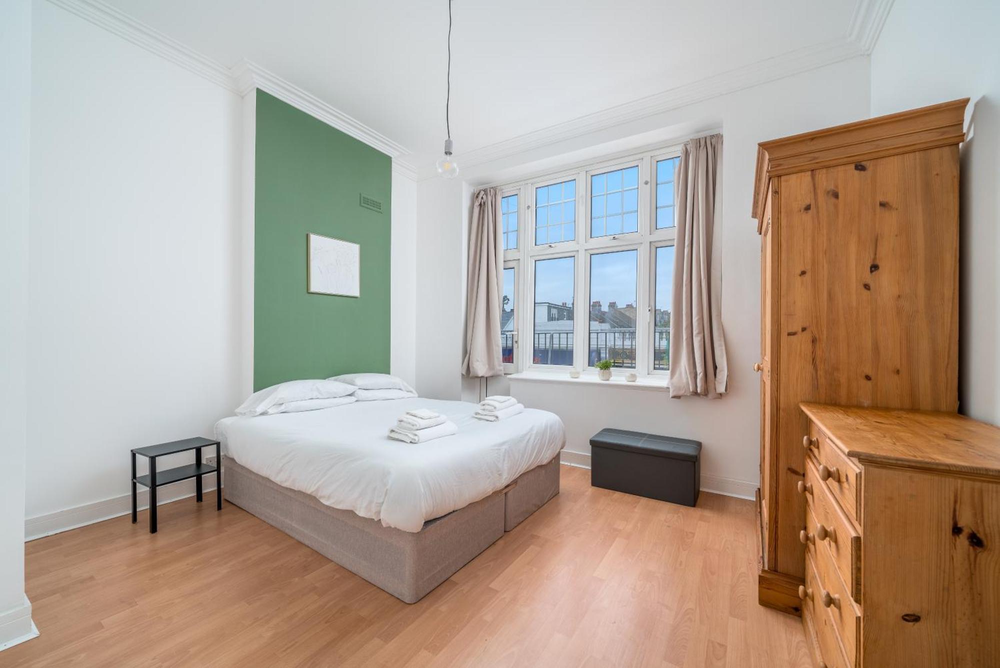 The Tooting Bec Hideaway - Prime Location Apartment London Bagian luar foto