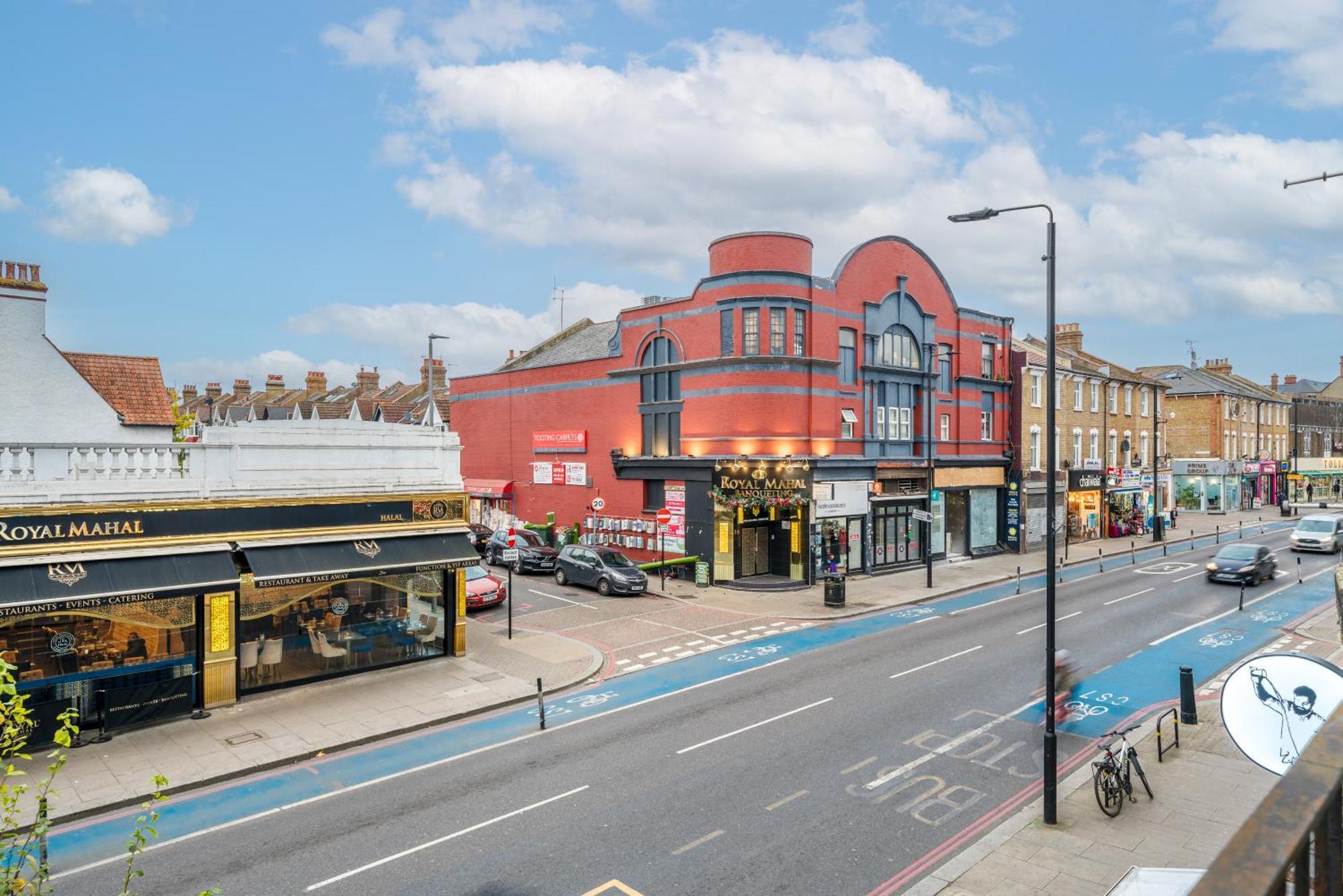 The Tooting Bec Hideaway - Prime Location Apartment London Bagian luar foto